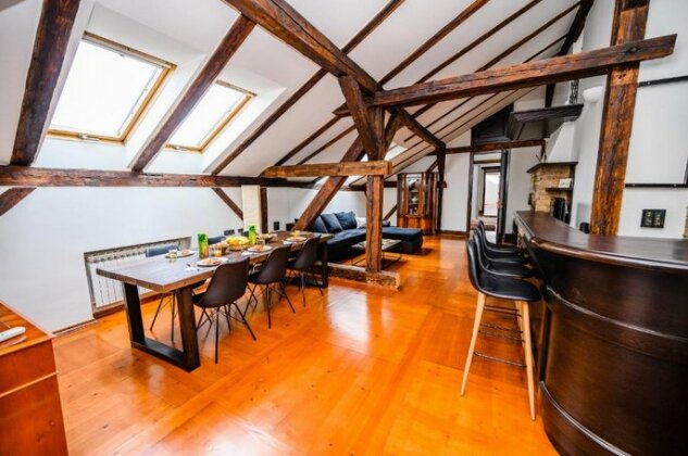 Unique Spacious 4BDR Apartment - CITY CENTER - Photo4