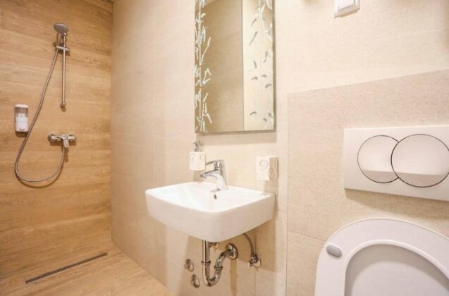 Urban Apartments Strossa - Photo5