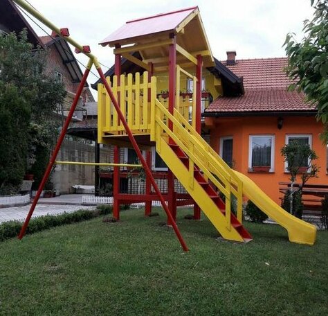 Villa Rajlovac - Photo5