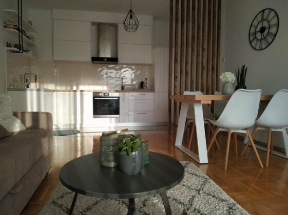 Apartman Avisi - Photo5