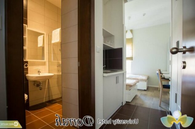University Hotel Dorrah - Photo4