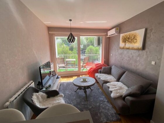 Apartman Amy Zenica - Photo2