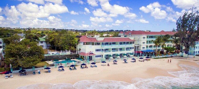 Coral Mist Beach Hotel - Photo2