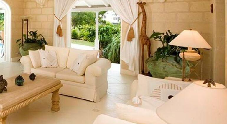 Coconut Grove 1 Luxury Villa - Photo4