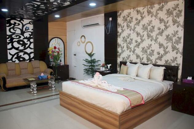 Dhaka Premier Hotel - Photo2