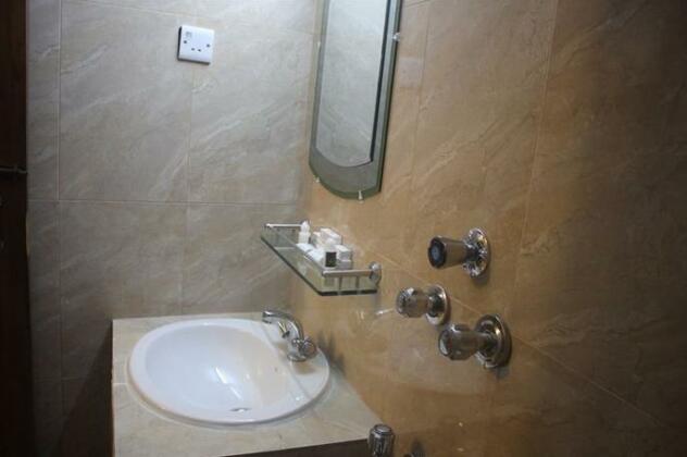 Dhaka Premier Hotel - Photo3