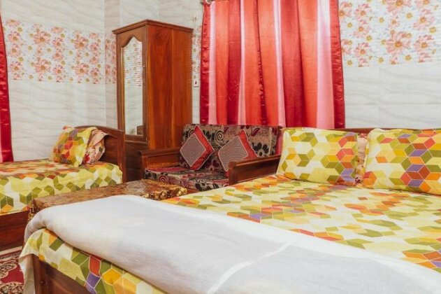 Hotel Indropuri - Photo3