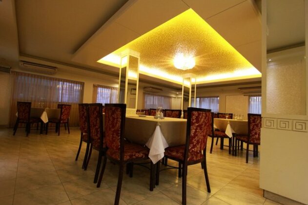 Hotel Ornate - Photo2