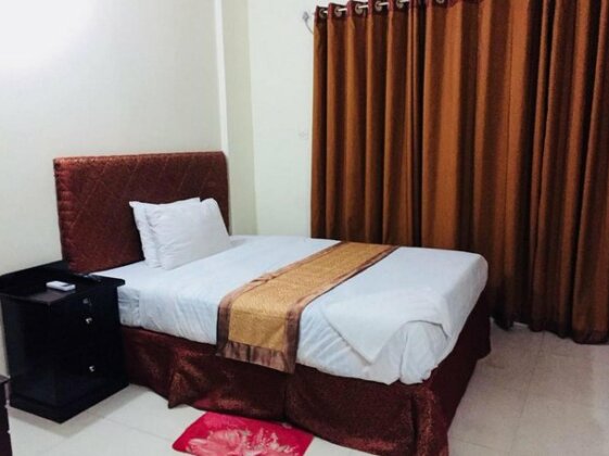 Hotel Uttara Inn - Photo2