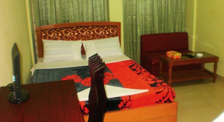 Platinum Hotel & Residence - Photo3