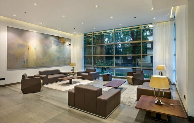 Space Hotel and Apartments - Photo4