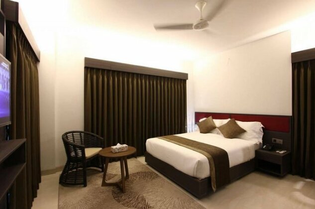 Spring Hill Apartments - Photo3
