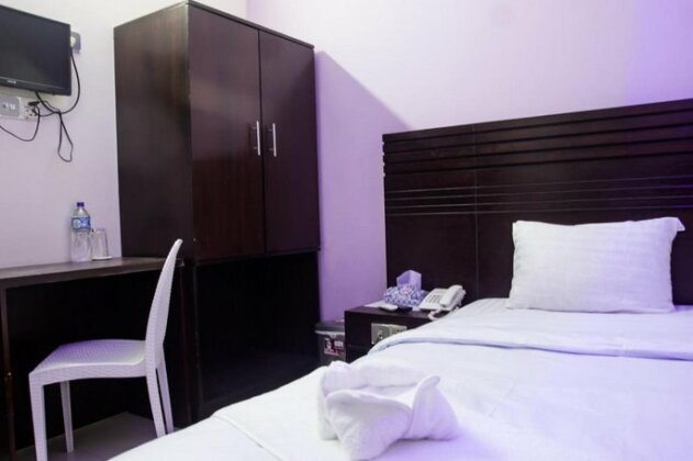 Royal Palm Hotel Sylhet - Photo4