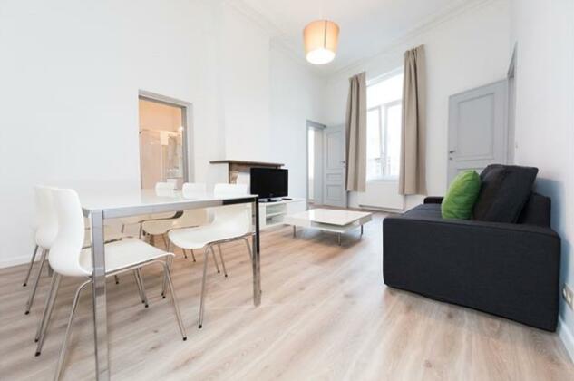 Louise Apartments Chatelain - Photo5