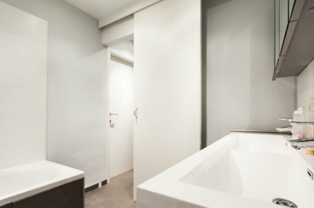 Schuman Square - EU Apartments - Photo4