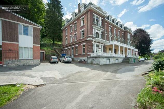 Splendid Palace Dinant Hostel