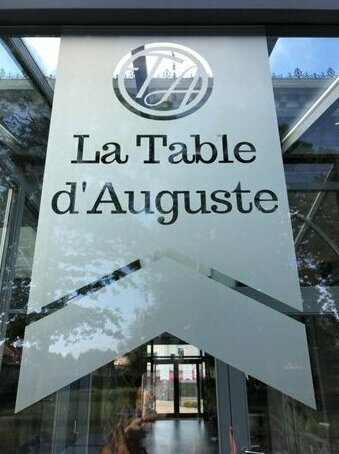 La table d'Auguste