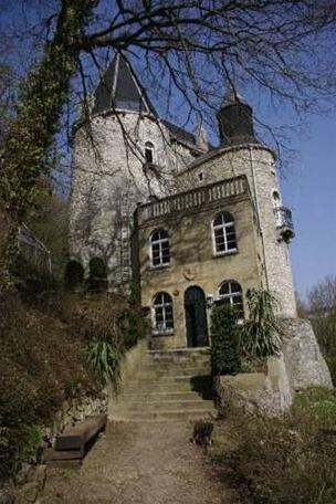 Chateau des Grottes
