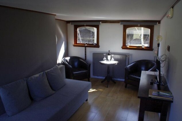 B&B B3 Boat - Photo2