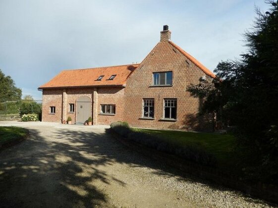 Holiday Home Hof ter Roosebeke