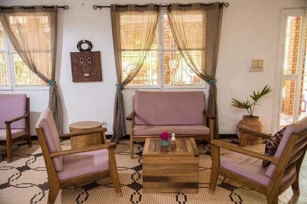 Umoja Guesthouse II - Photo2
