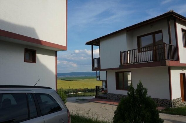 Aleksandrovo Holiday Home - Photo5