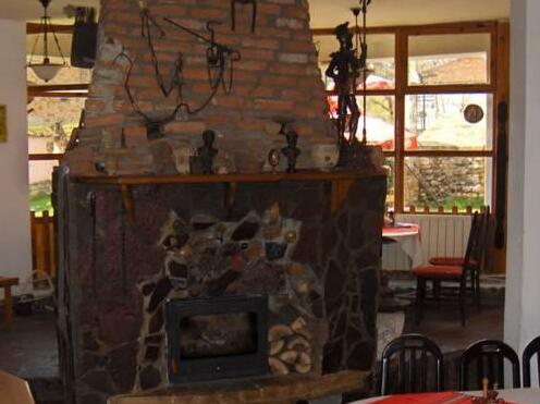 Family Hotel Tsyrov - Photo3