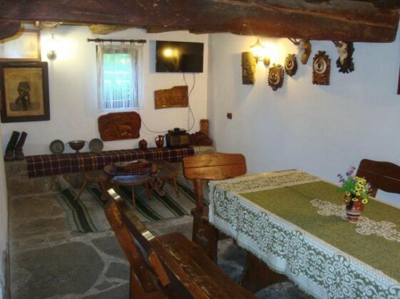 Guest House Tsvetina - Photo3