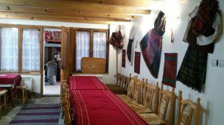 Guest Rooms Santa Sabcho - Photo2