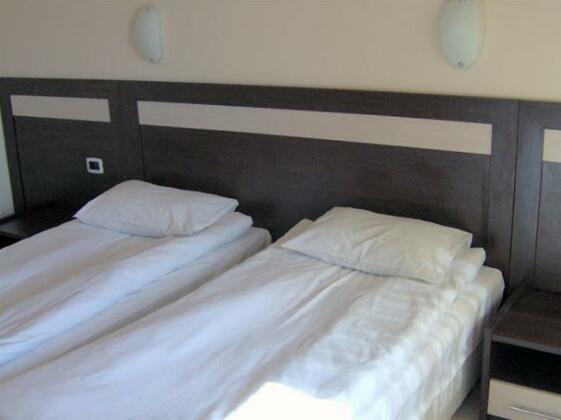 Hotel Apriltsi - Photo2