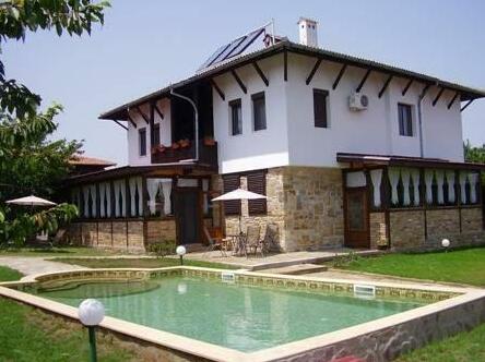 Tonchos House Veliko Tarnovo - Photo2