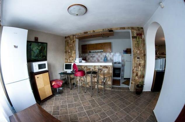 Sluncho Guest House - Photo4