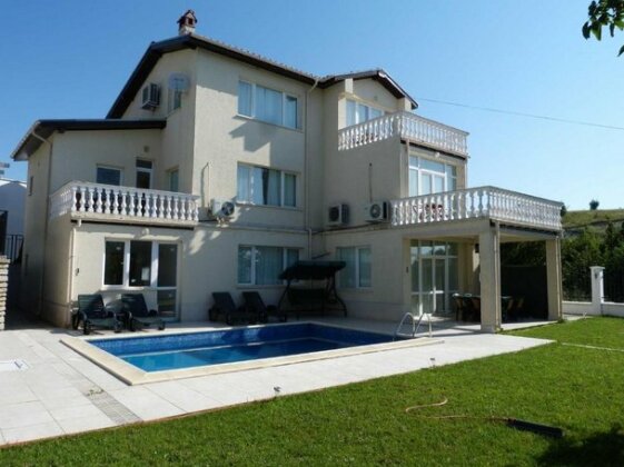 Villa Lucia Balchik - Photo2