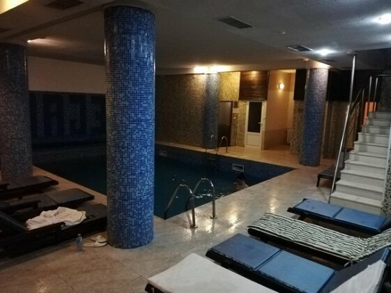 2 Bedroom Apartment In Bansko - Photo3