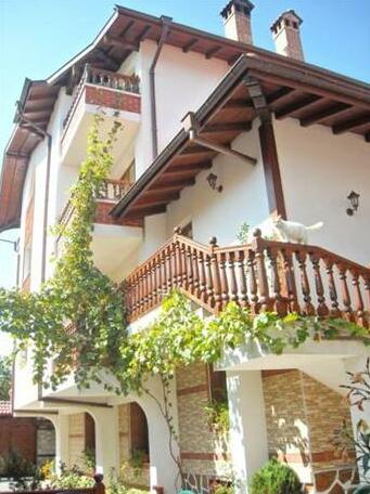Boyadjiyski Guest House - Photo2