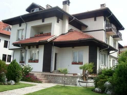 Photo 4