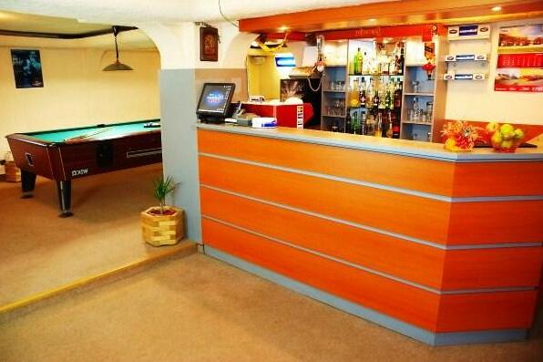 Hotel Rothmans - Photo3