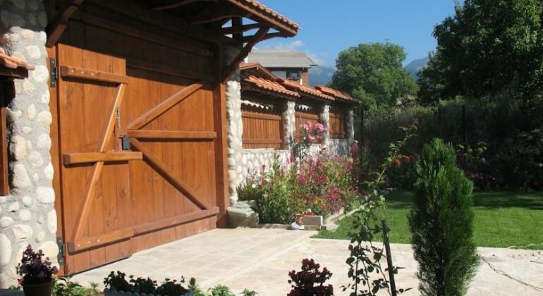 Stoyanova Guest House - Photo2