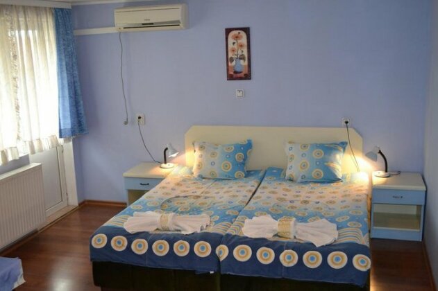 Guesthouse Geshevi - Photo5