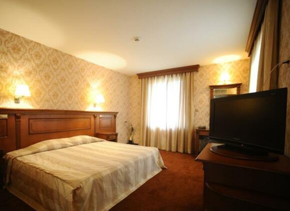 Spa Hotel Ezeretz Blagoevgrad - Photo3