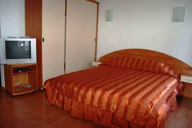 Flora Apartments Borovets - Photo2