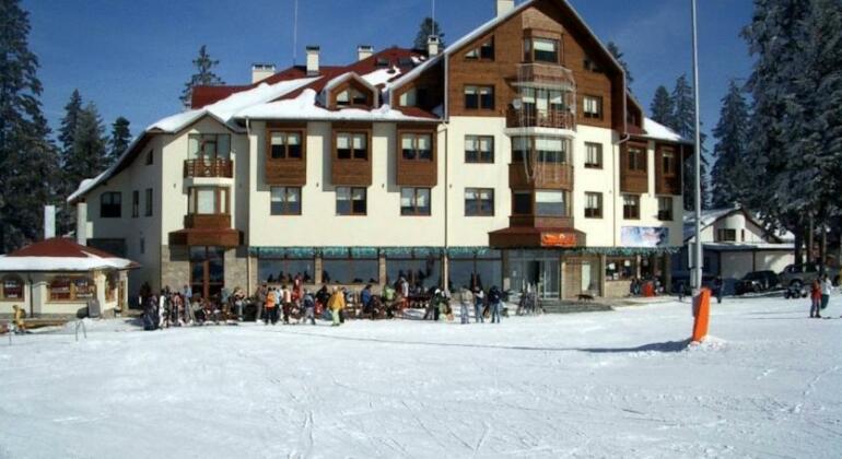 Ice Angels Hotel - Photo2