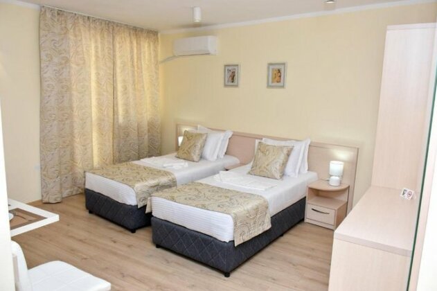Luxury Apartments Burgas - Photo2
