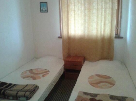 Krimski Guest House and Bungalows - Photo2