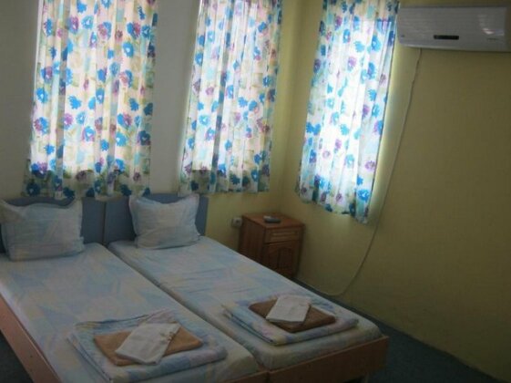 Family Hotel Trakia - Photo3