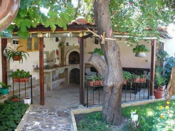 Guest House Alex - Photo3
