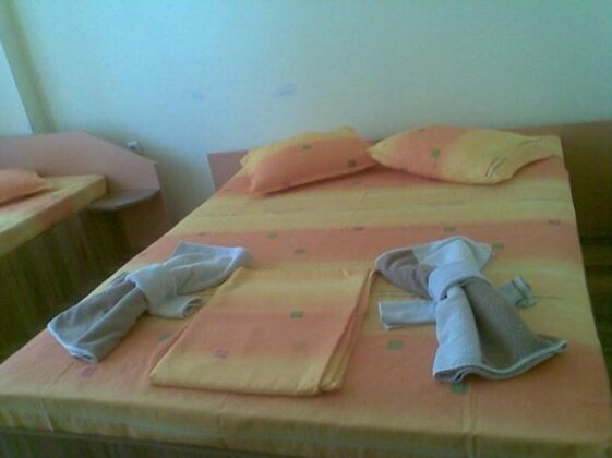 Hotel Denz - Photo2