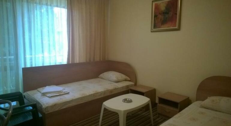 Hotel Fantastiko - Photo4