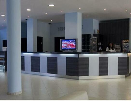 Hotel Royal Beach Chernomorets - Photo2