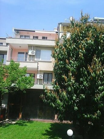 Stedi Guest House - Photo2